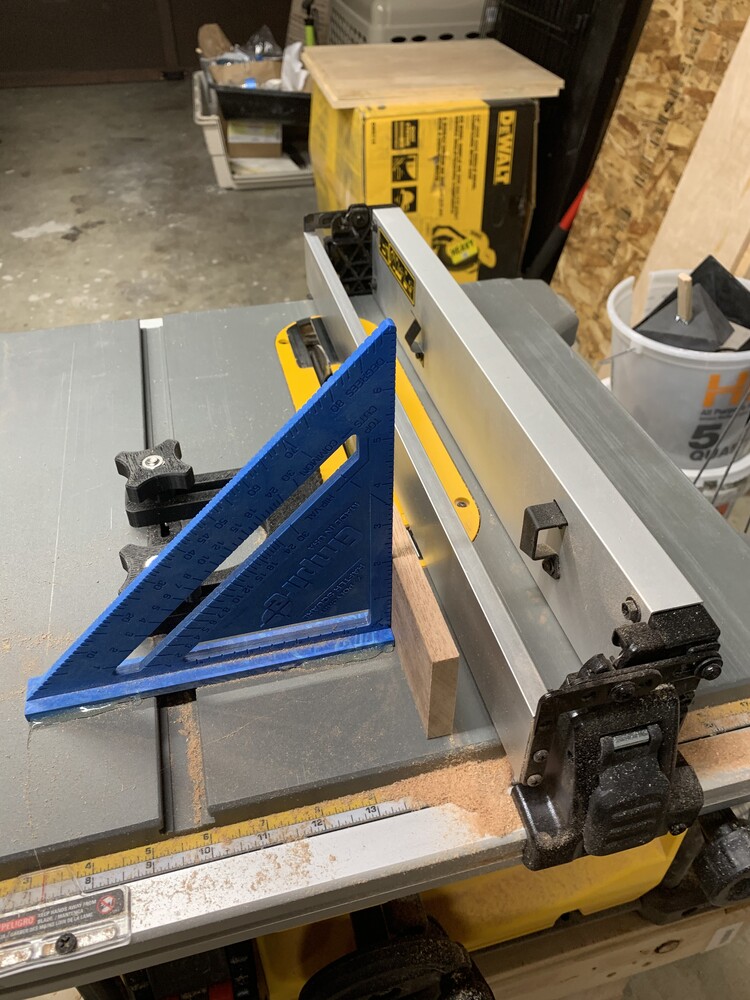 square-resaw-jig-1
